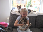 Quinty met Knuffel en Floortje